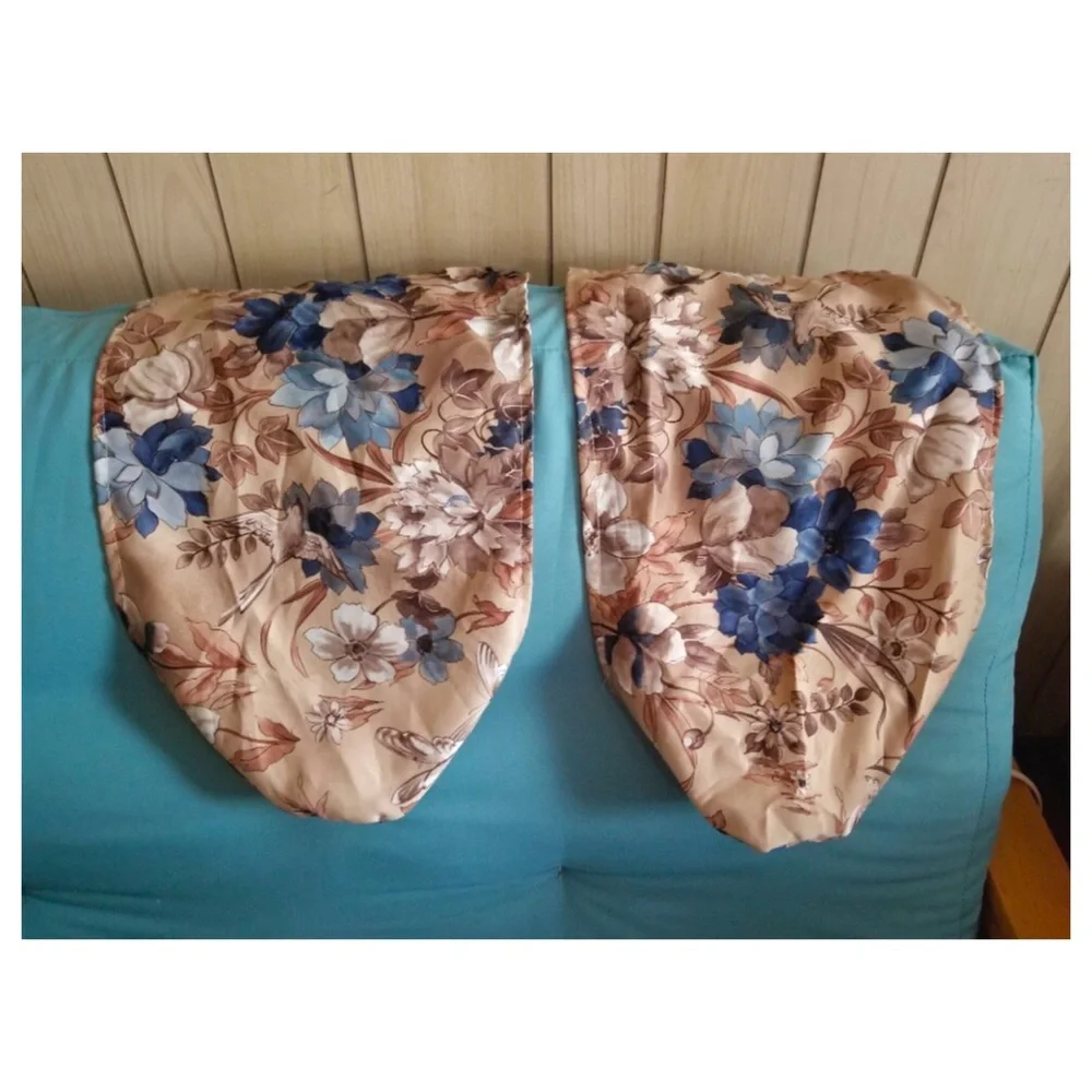Vintage 80s Floral Print Fabric Armrest Furniture Covers set of 2